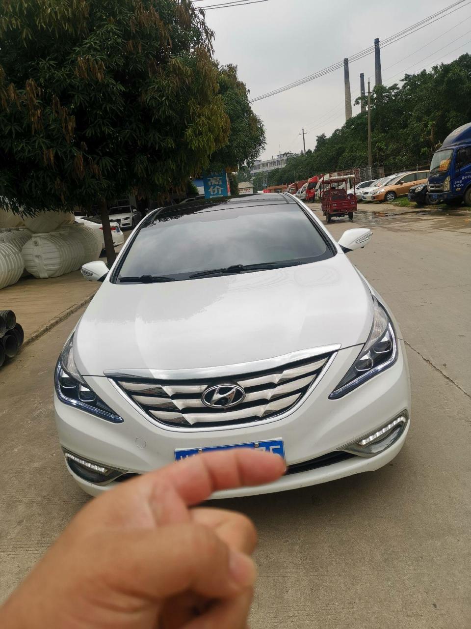 13年索纳塔八2.0最高配