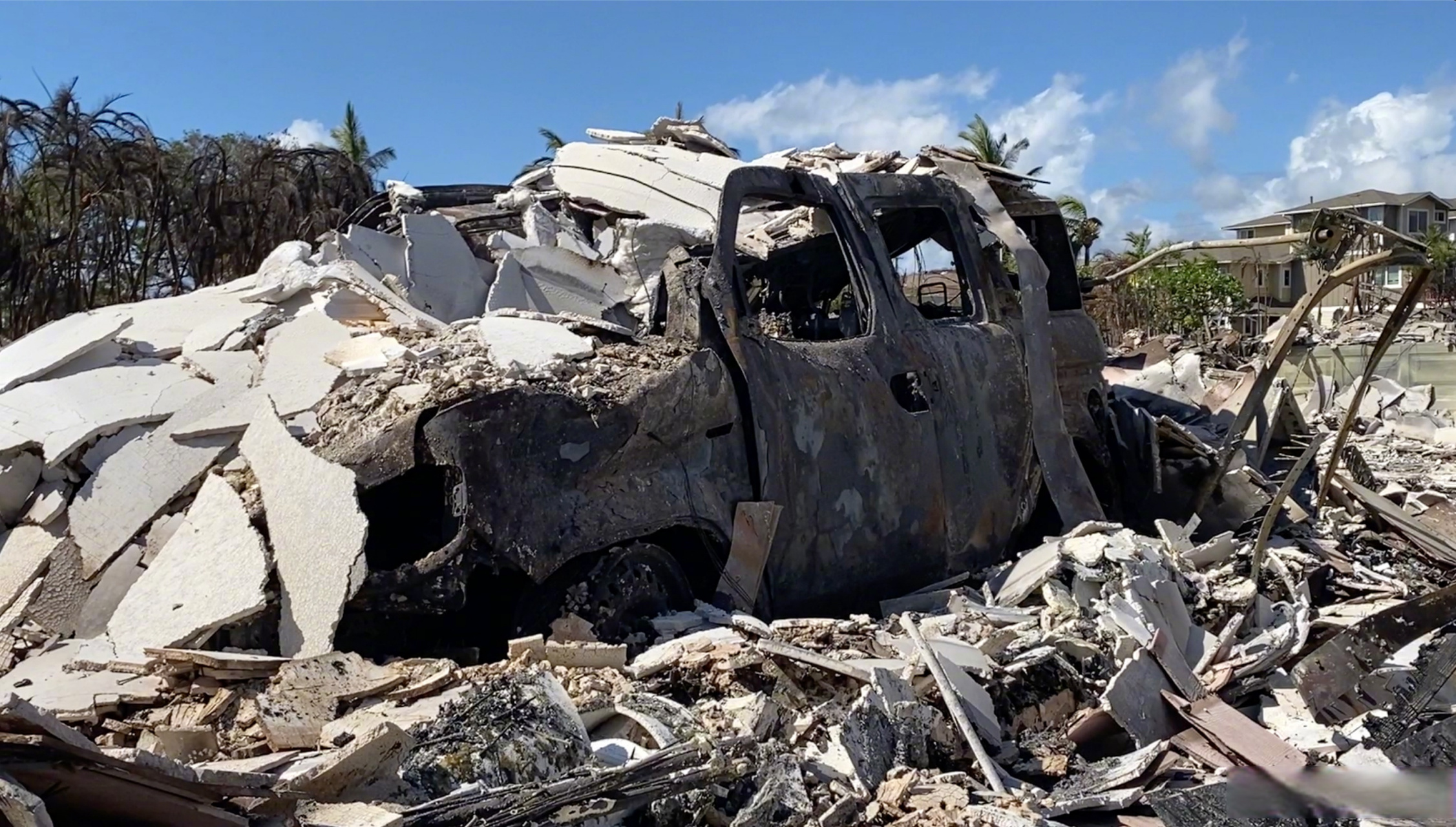 夏威夷州因野火遇难人数过百#【美国夏威夷州毛伊县野火遇难人数升至
