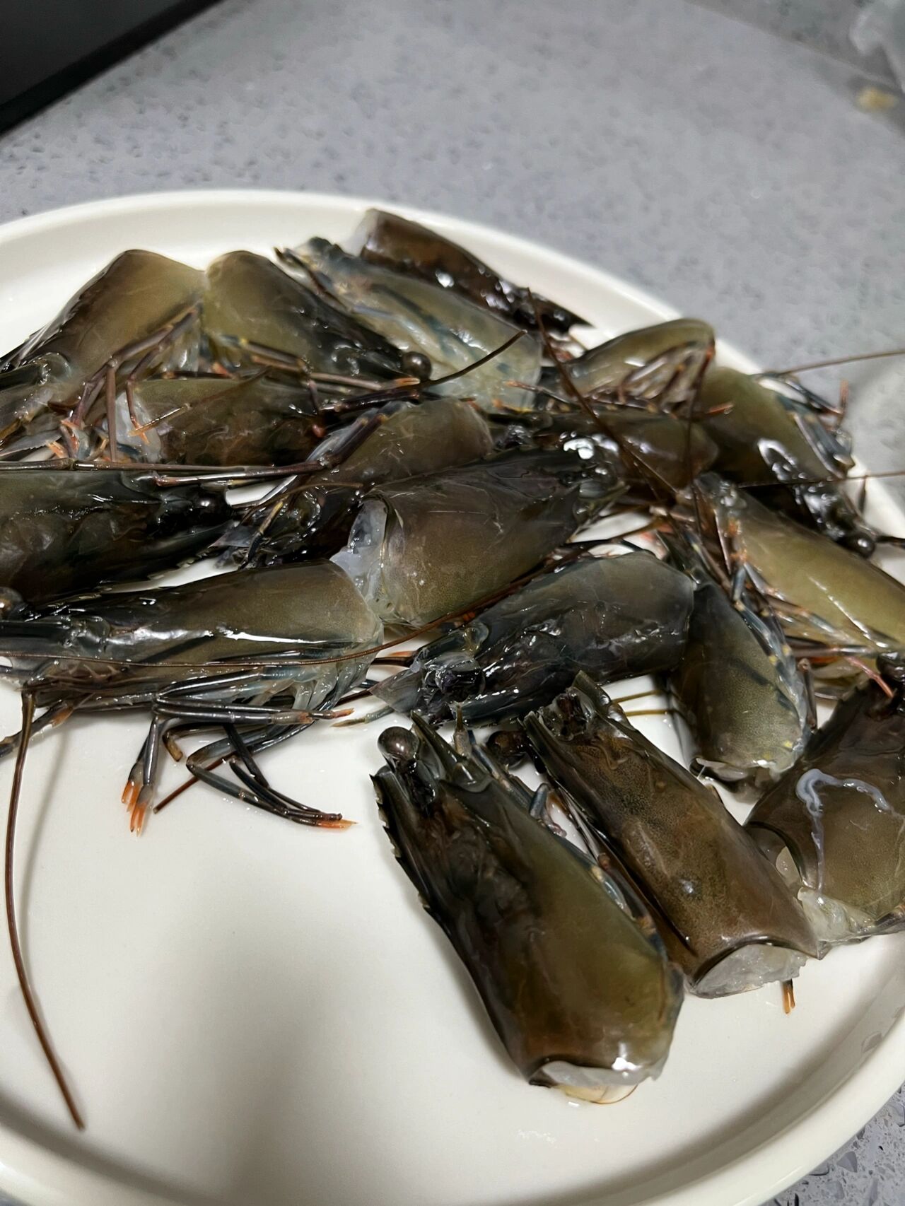 (以前都是把虾头扔了98) 以后你们买回来的虾虾头别扔就这么做绝对