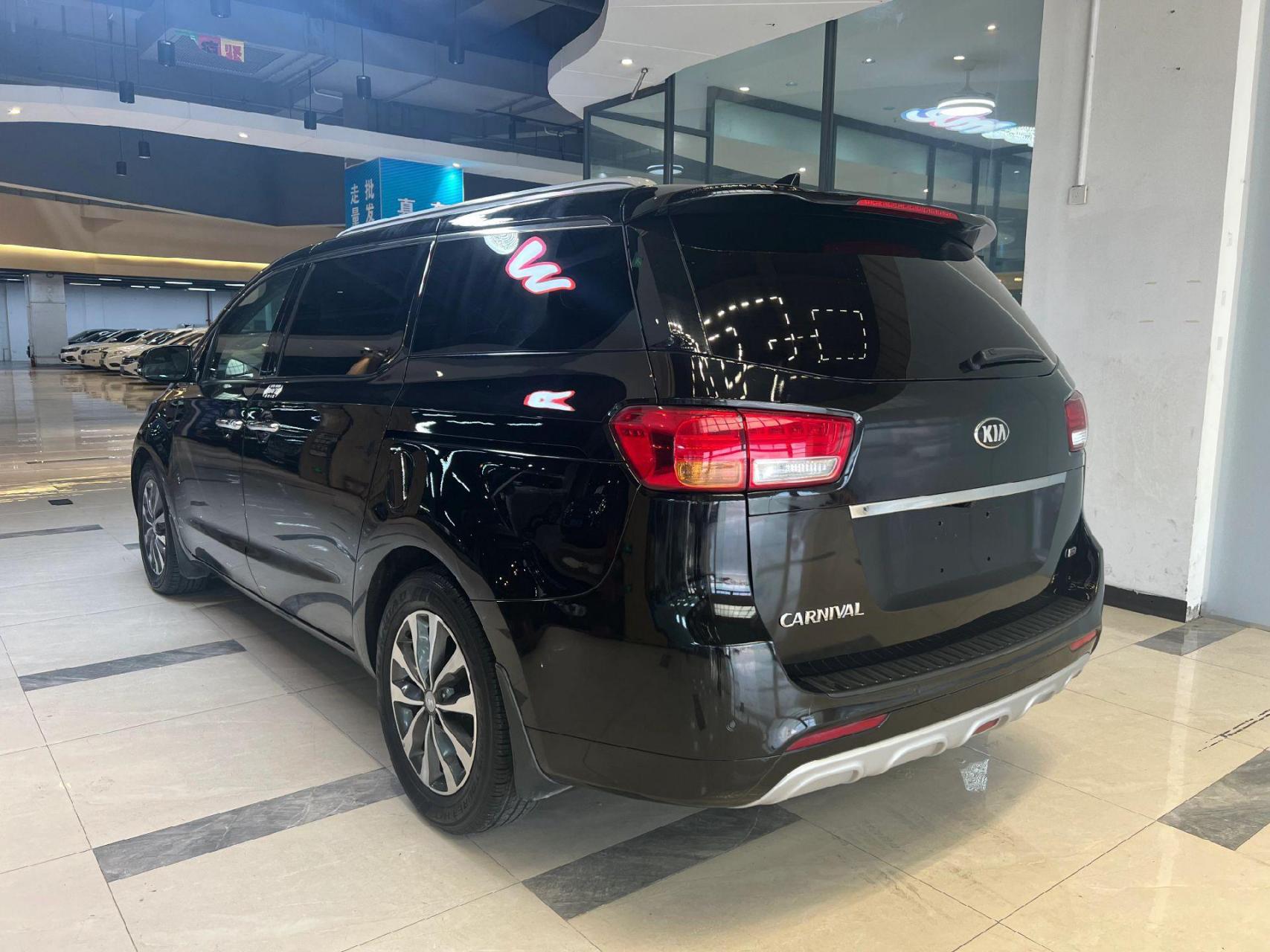 2017年一手全进口起亚嘉华3.