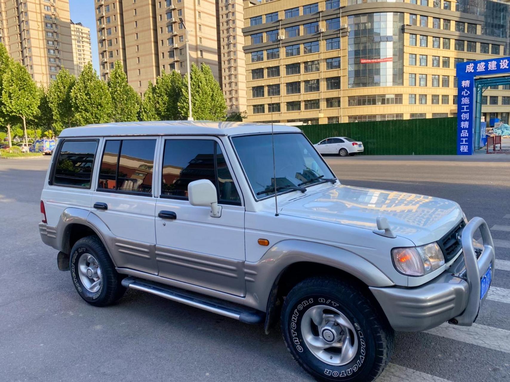 下一手车08年吉田战马,车况极品,审车保险一整年,发变无敌,没有越野史