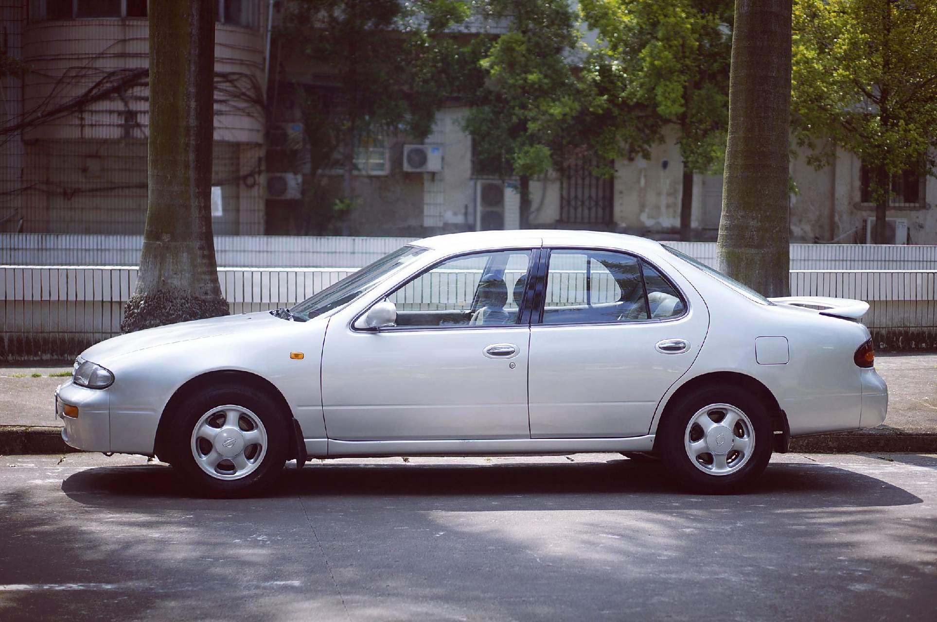 90年代驰骋在中国大地的尼桑9代蓝鸟sss u13.