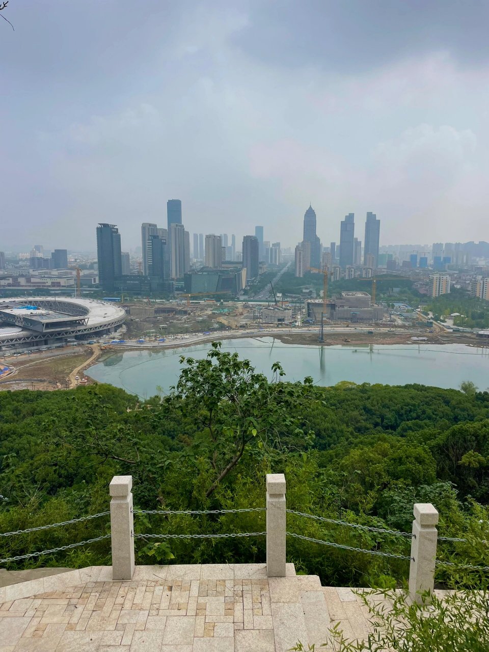 原苏州乐园的狮子山