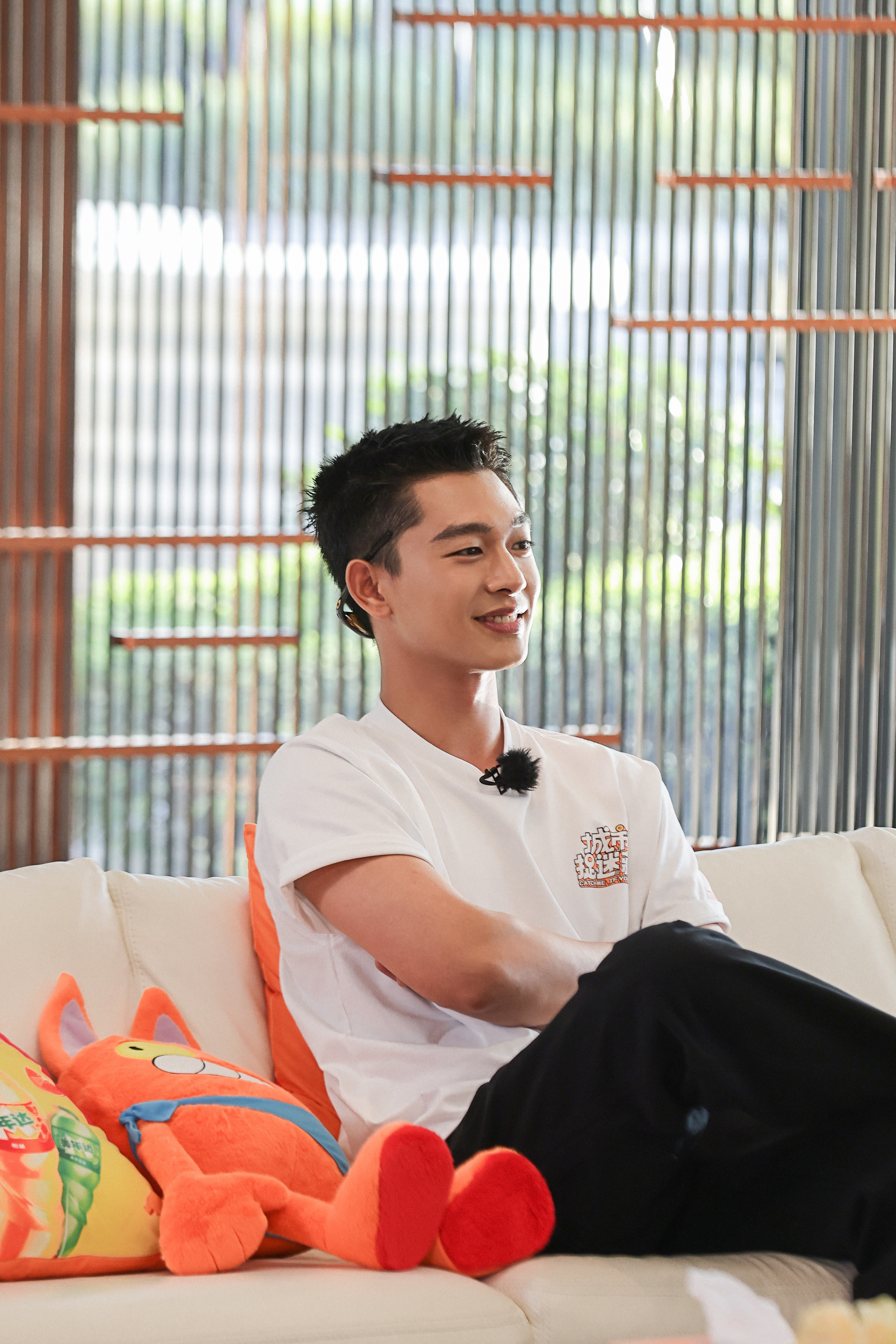 珍藏温暖时光,收获美好友谊～和老张張宥浩 12:00一起在芒果tv收看