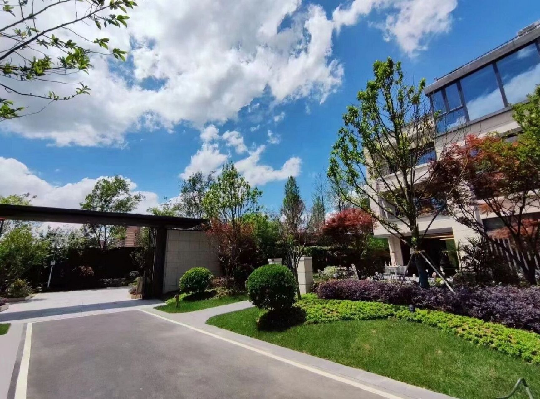 精装别墅450㎡一口价在220万,花园150平 贵阳最大别墅群,双龙新区