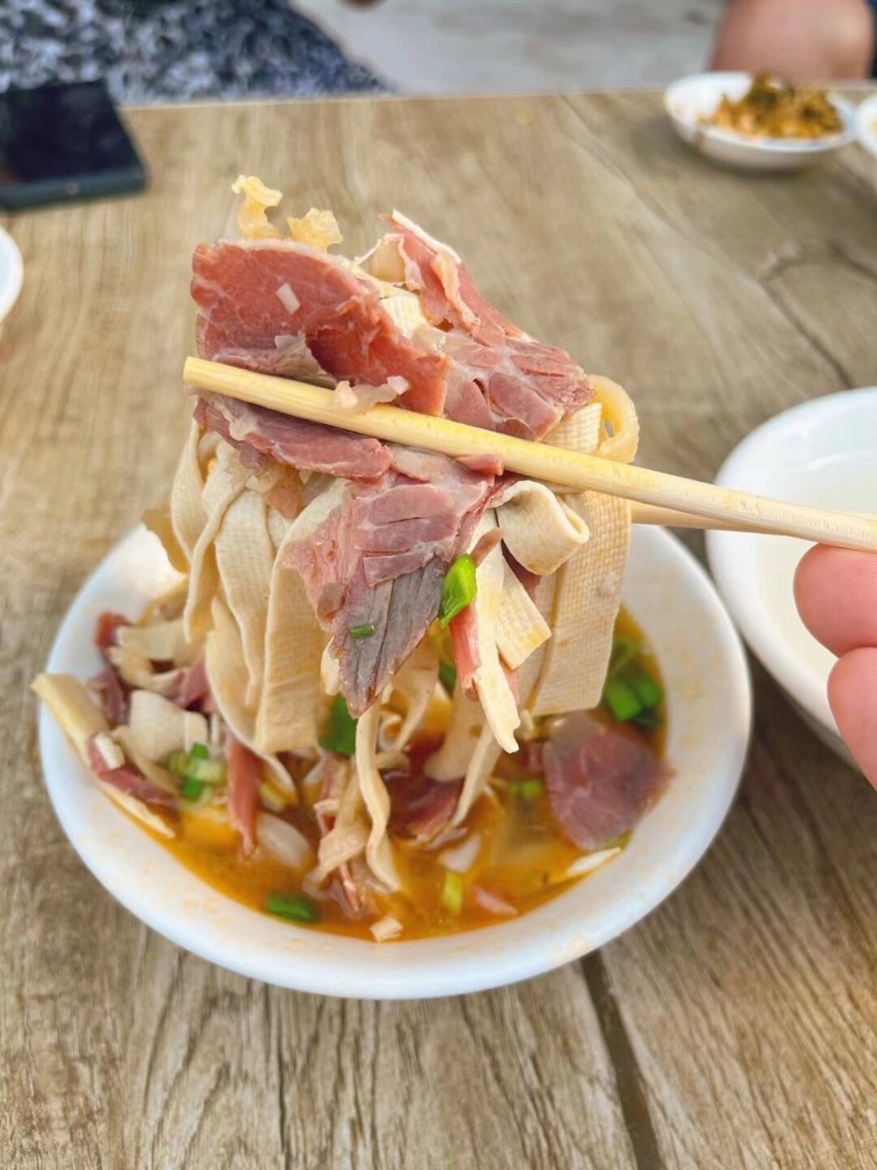 说是牛盘肠,其实里面一丝丝肠子都没有.