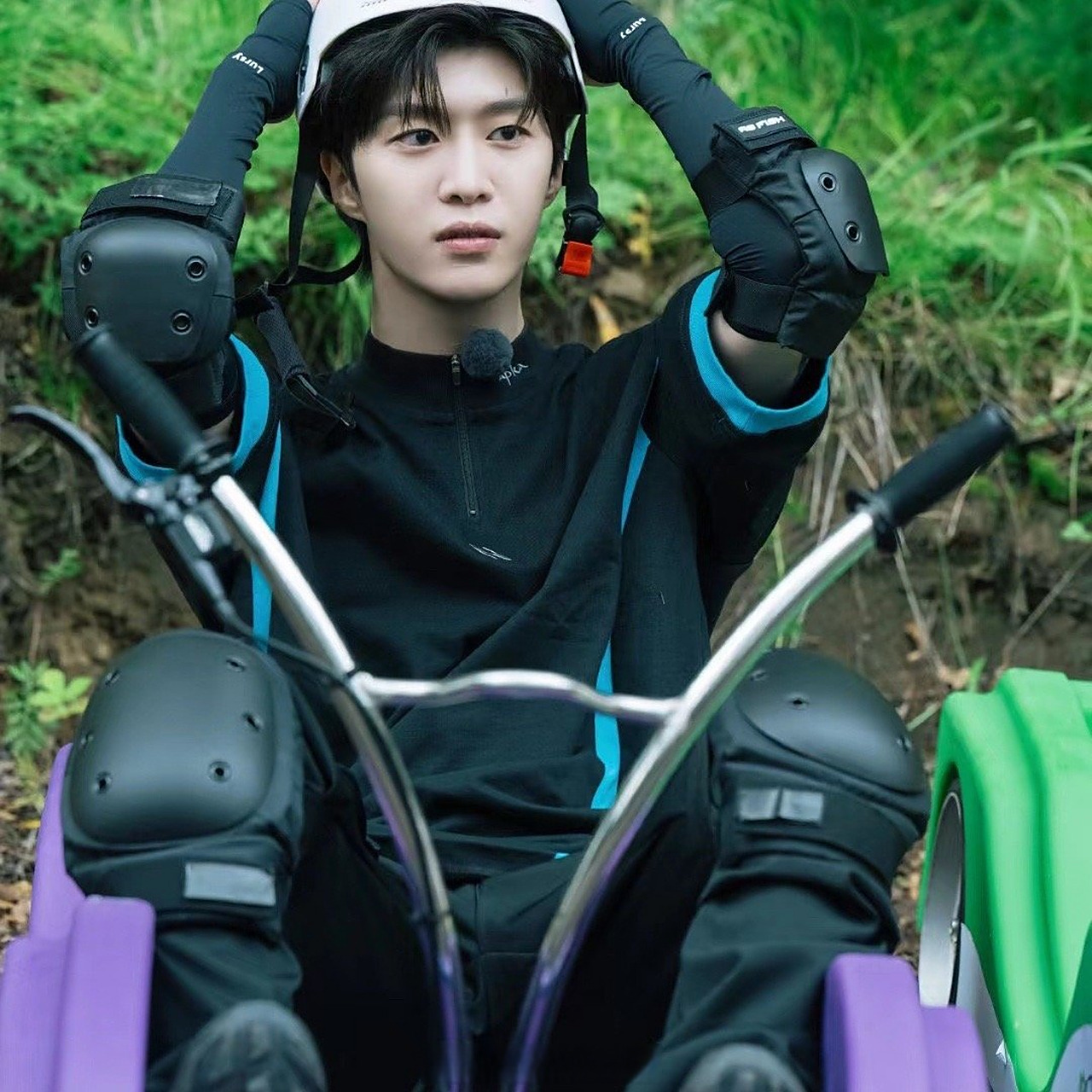 白敬亭魏大勋范丞丞开卡丁车#白敬亭,魏大勋,范丞丞《现在就出发》