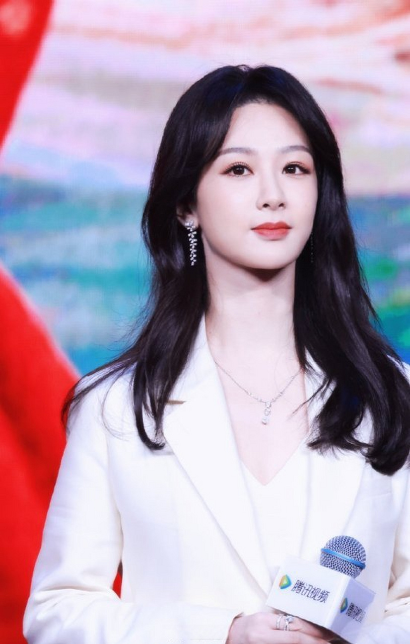 杨紫生图和精修图差别大吗?