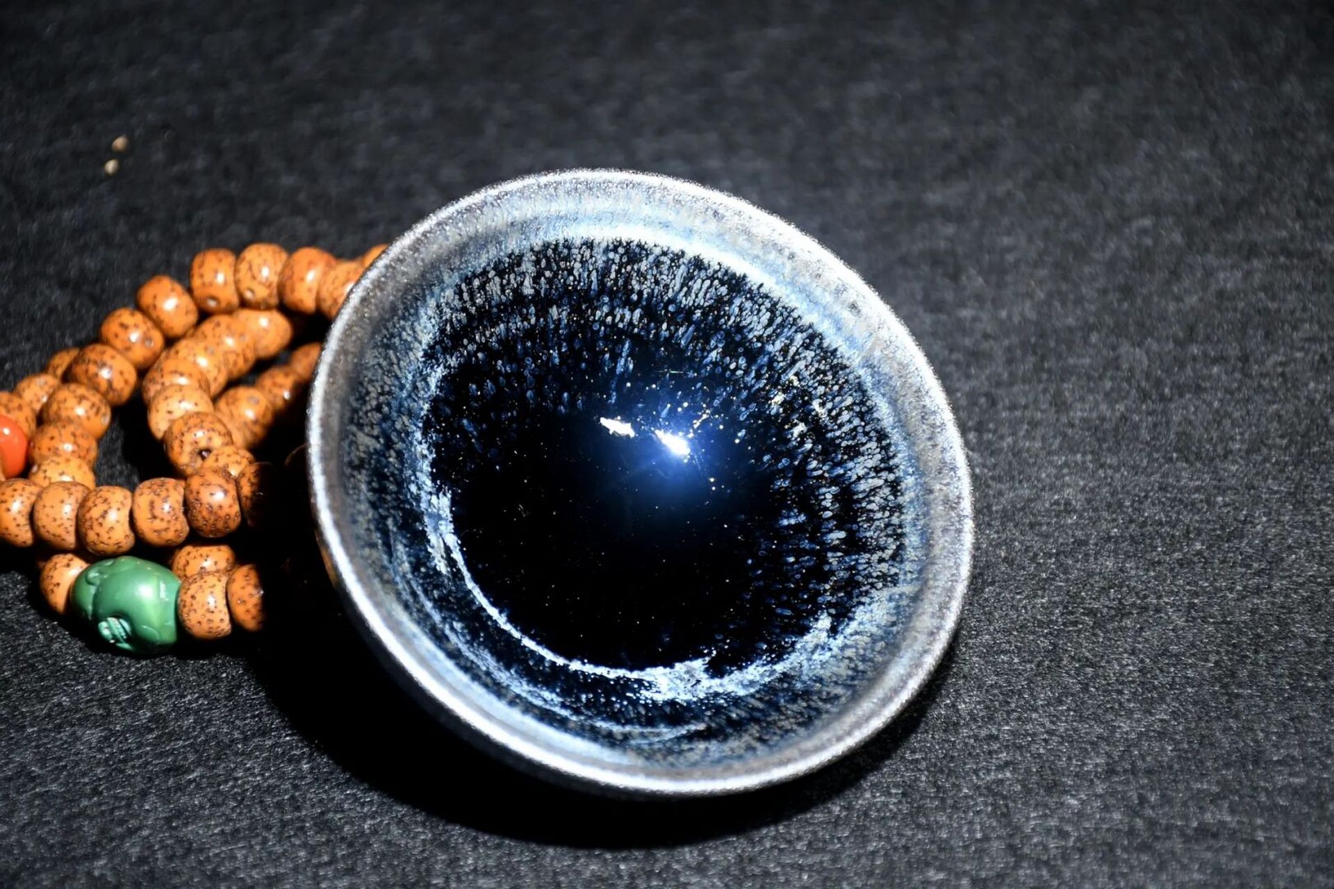 柴烧油滴 柴烧油滴建盏#器物之美# #瓷器# #主人杯# #建窑建盏