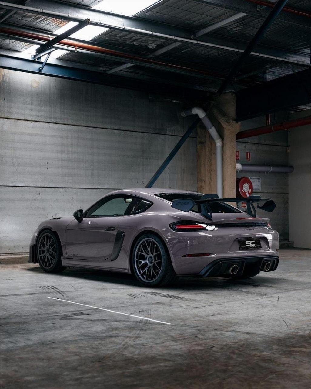 【每日分享改色膜案例】保时捷718 gt4rs:岩浆灰