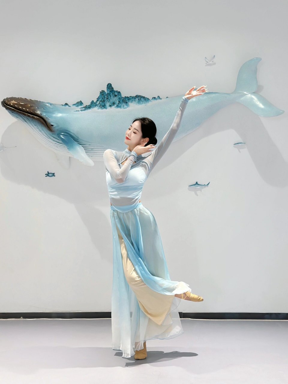 舞姿造型分享|万物不如你 "万物皆有回转,一切皆有回甘"