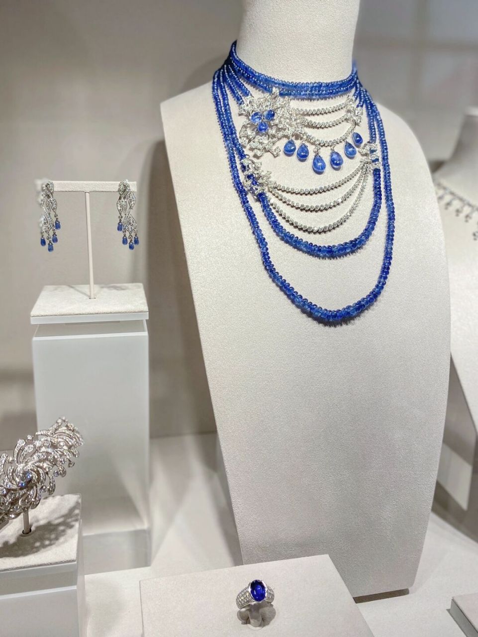 2021上海卡地亚高级珠宝展 400余件珠宝作品 古董珍藏系列珠宝&腕表