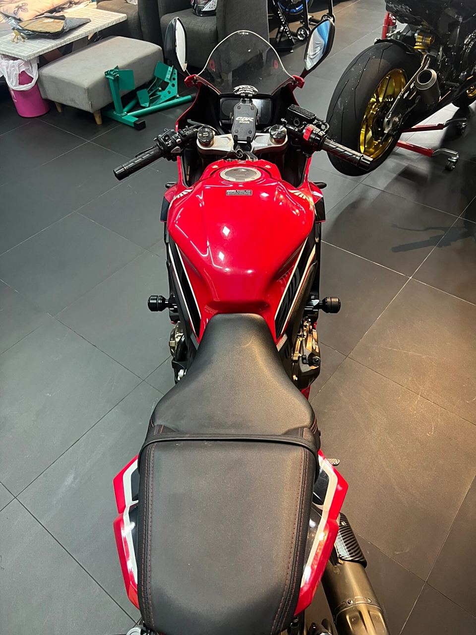 honda cbr650r honda cbr650r 	 make year : 2021 register:2021
