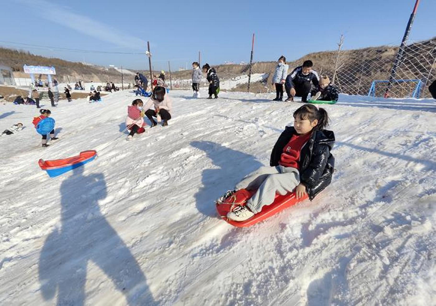 太原儿童滑雪场哪家好图片