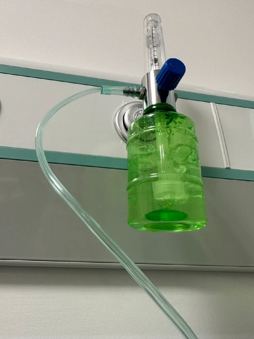 81 99697115医生建议先吸氧三天观察98 	 91晚上凌晨两点