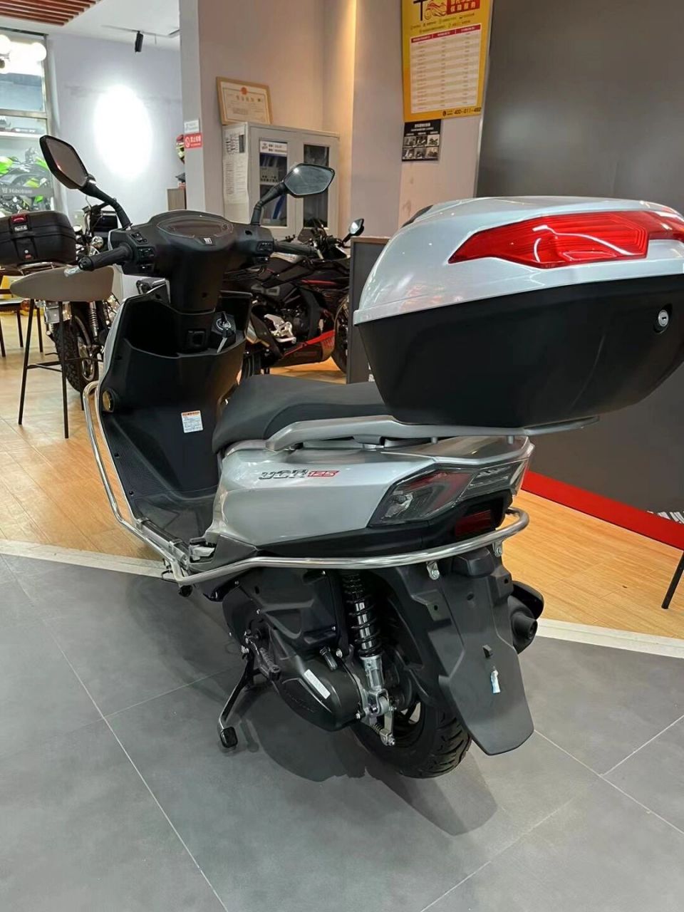 公户小踏板 【特价车型】豪爵ucr125全新公户 代步神器