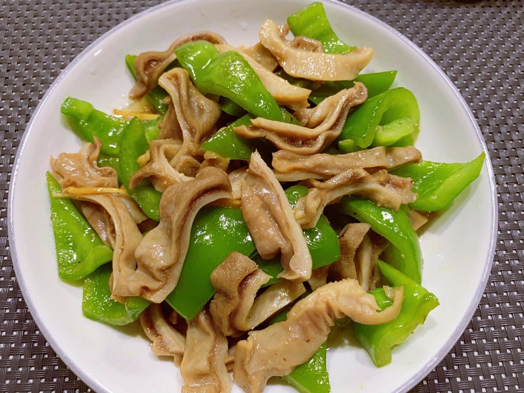 家常浙菜|丝瓜炒蛋&青椒炒猪肚的简单做法 16615丝瓜炒蛋: 78