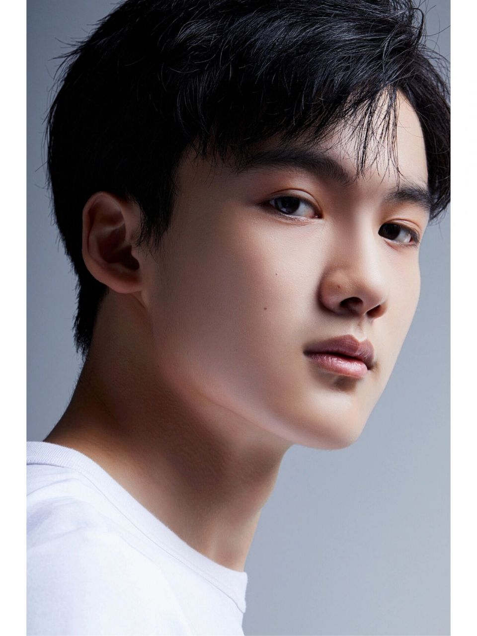 孙浠伦肖像大片