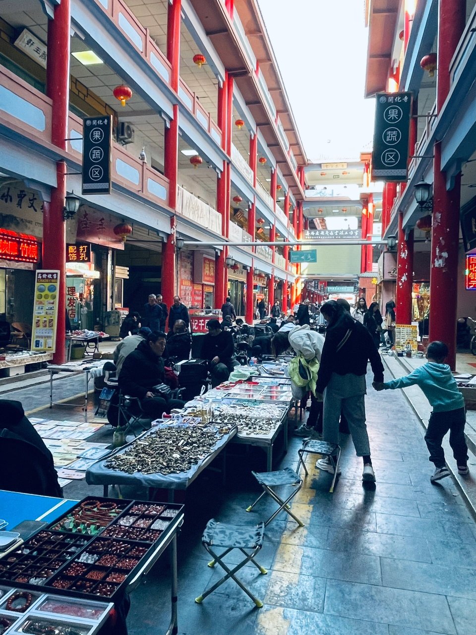 全太原最大的开化寺古玩市场!