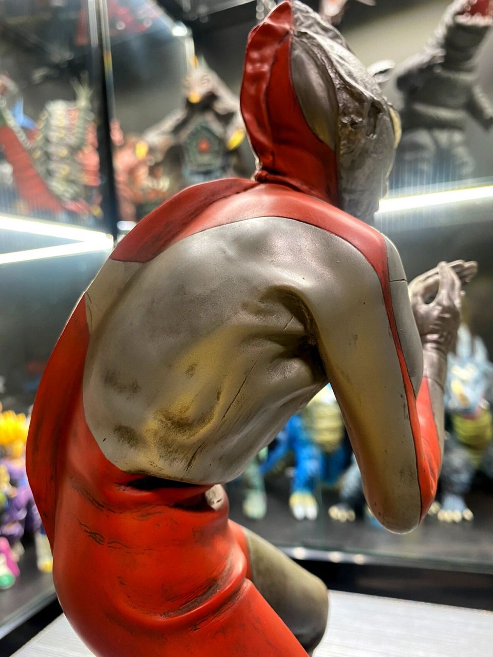 [昭和六兄弟]硫酸脸 初代奥特曼 登场 中文名        奥特曼 外文名