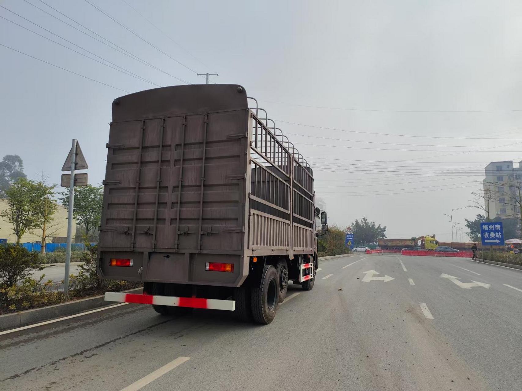 三环昊龙 三轴提升桥 25吨户