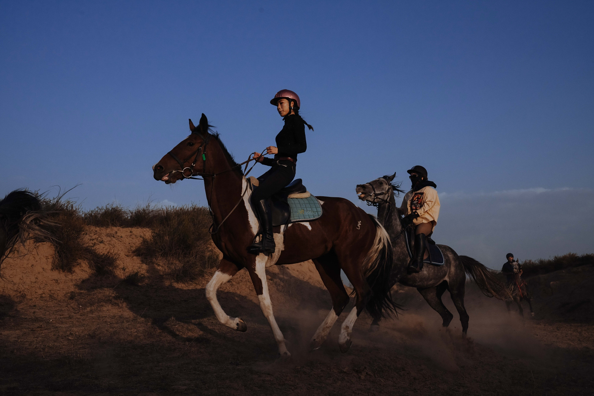 怎么拍大片,全能攻略 电影质感的骑马照 马术类运动,拍摄要结合自然