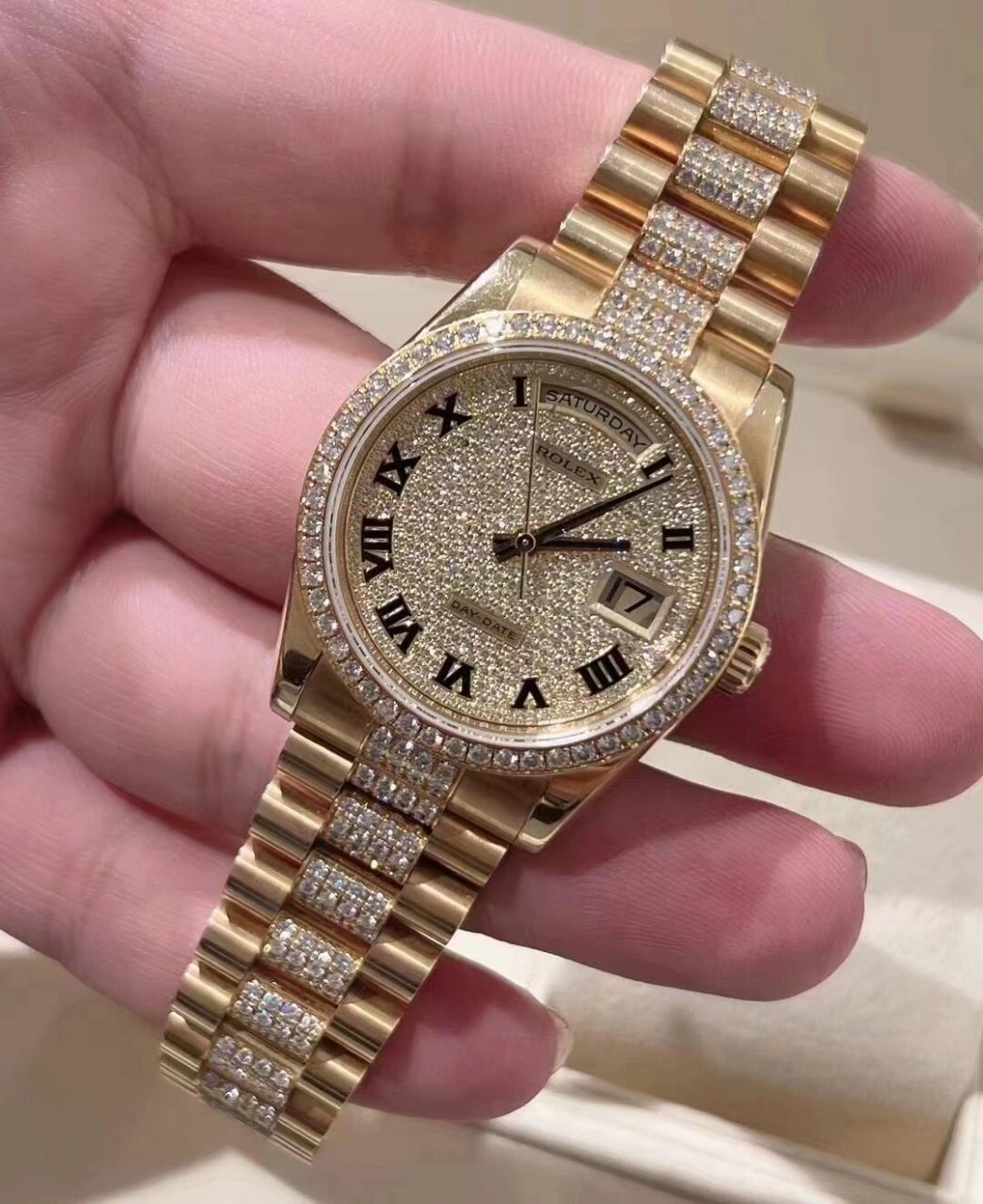 劳力士118348-0014满钻天花板系列 劳力士星期日历型系列m118348-0013