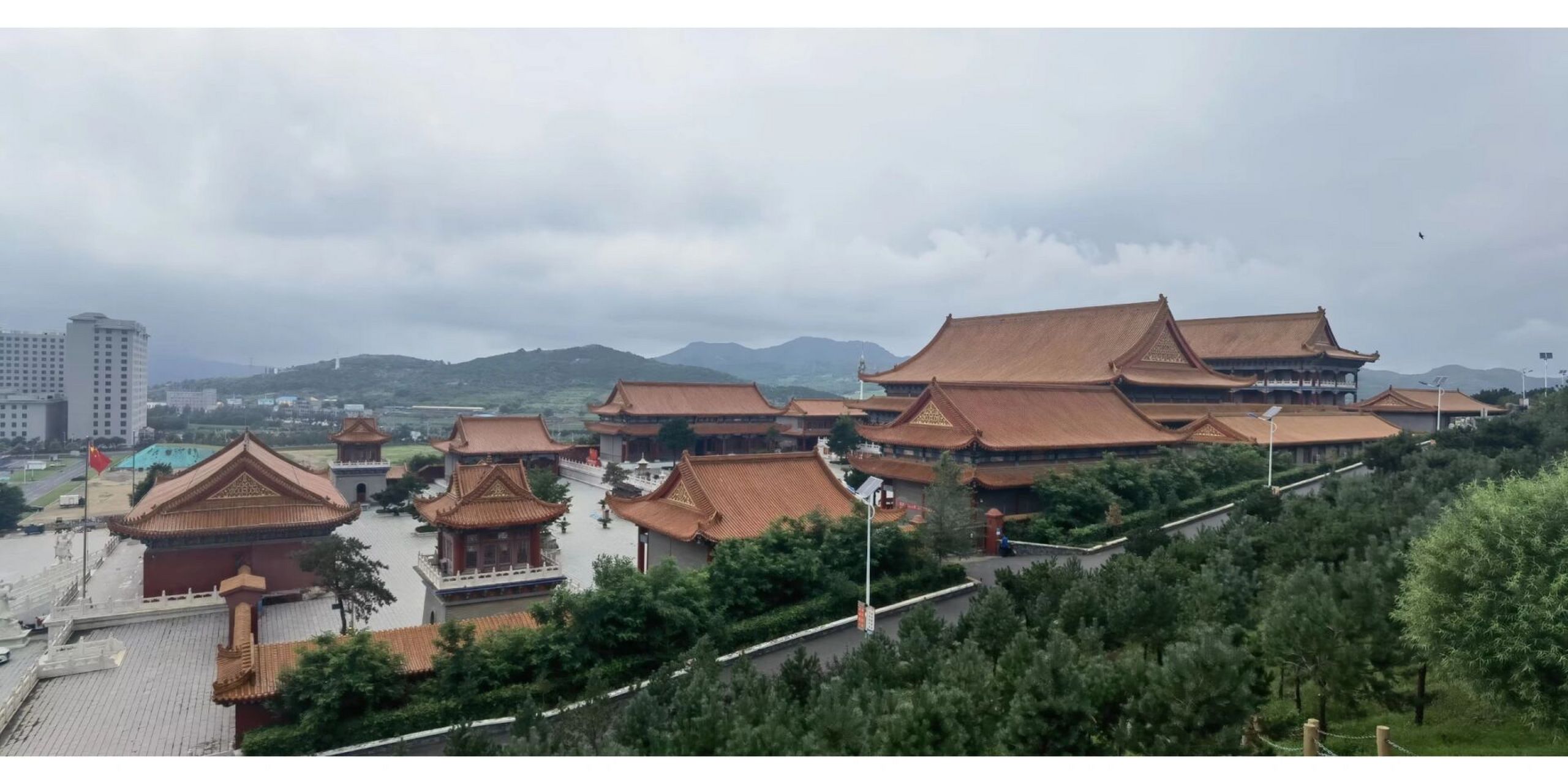 的小布达拉宫～九华山慈海寺 锦州自驾游,今日打卡凌海九华山慈海寺