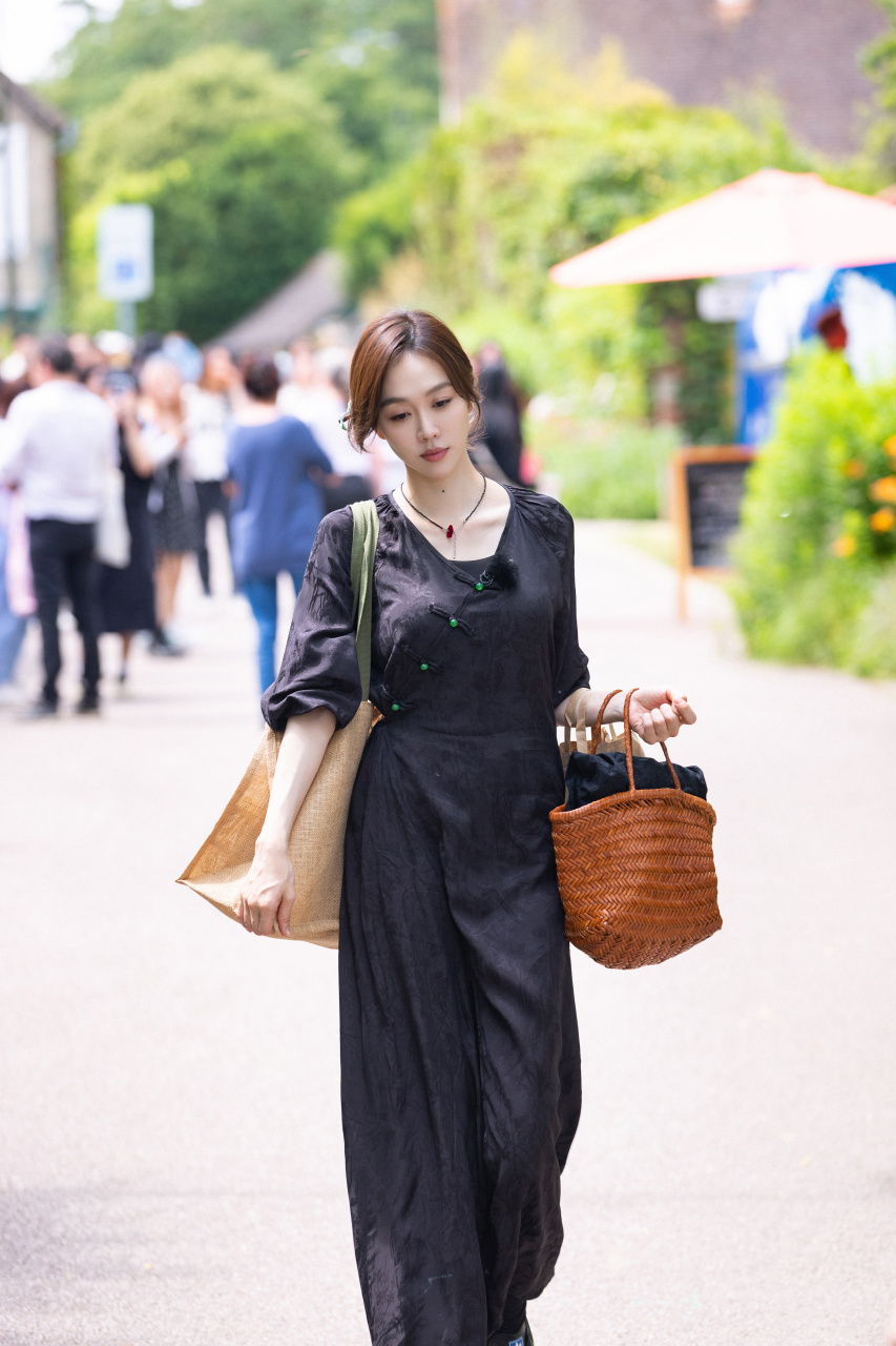 【#中餐厅#合伙人剧照】 中餐厅合伙人姜妍新鲜剧照来啦!