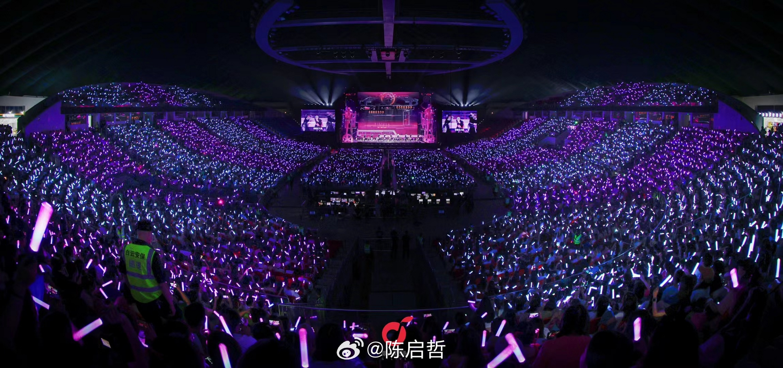 汪苏泷世纪派对巡回演唱会,广州收官,龙凤组合惊喜合唱,分贝爆表燃爆