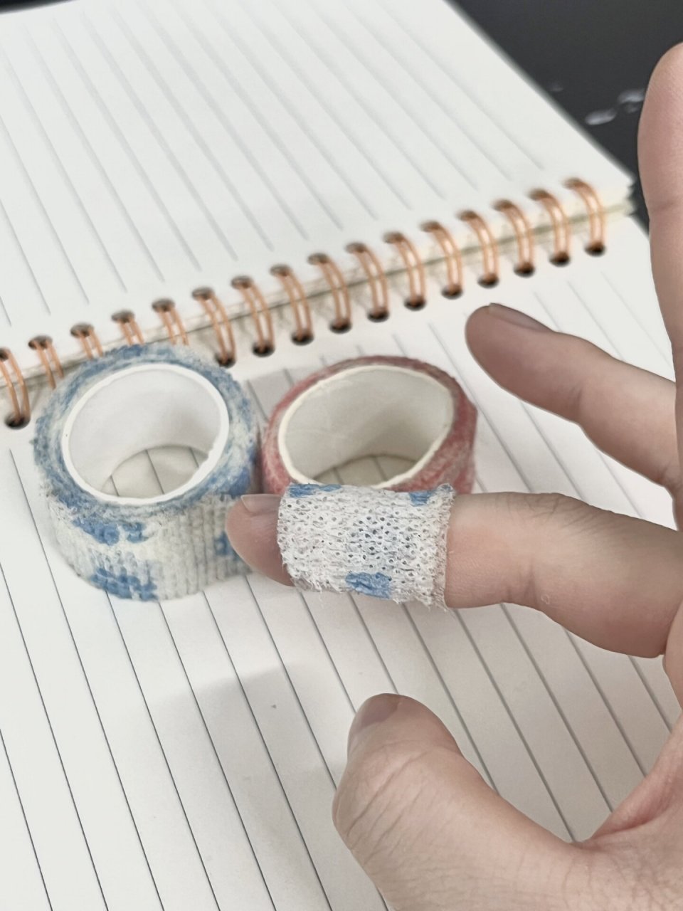 写字茧|写字磨茧子的大学生们出来吧!