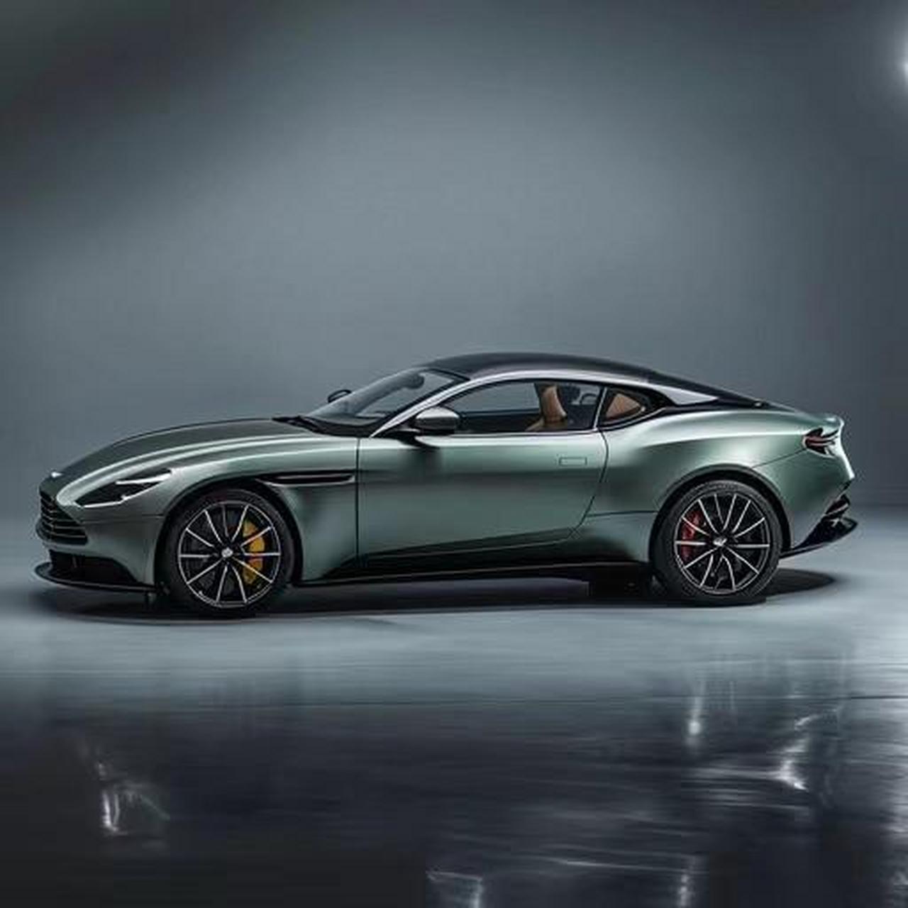 阿斯顿·马丁 db11 是一款豪华跑车,有以下特点:外观设计:db11 的外观