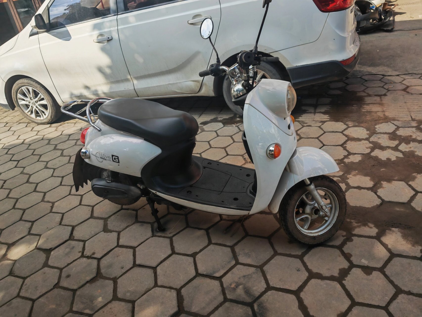 72伏绿牌电动车,车况精品!