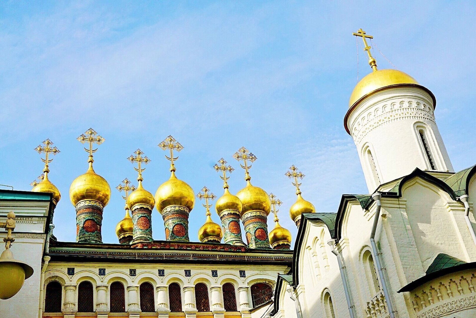 14-6:俄罗斯—克里姆林宫的报喜大教堂 报喜大教堂是15-17世纪的