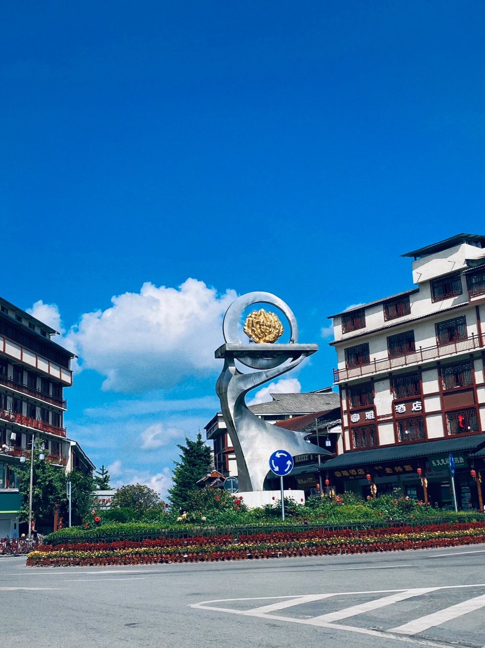 96交通出行 重庆主城出发可买到黄水镇的高铁票,票价6999元,1小时