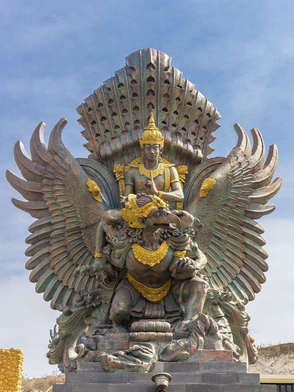 神鹰广场——巴厘岛南部最高大神像 神鹰广场 (garuda wisnukencana