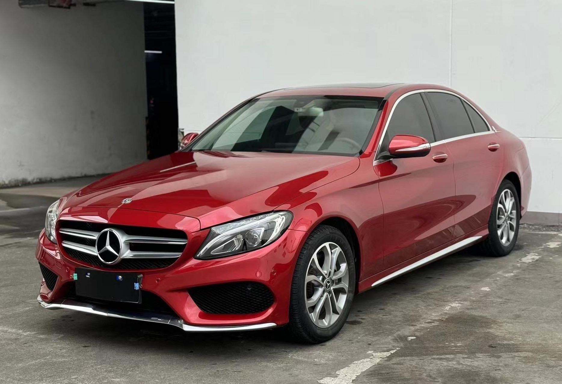 新到奔驰c180l 时尚型运动版2018款 18年8月 深圳一手车 ,实表4万公里