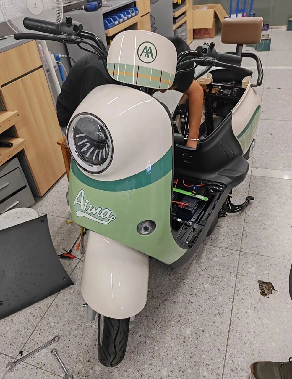 成都爱玛最便宜的爱朵qb13 爱朵qb13,可上成都市绿牌, 电压60v/21.