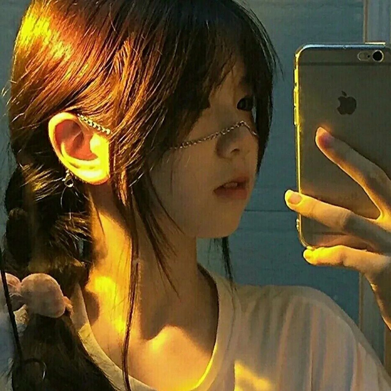 甜妹|对镜拍头像93     08的女生都多高了?