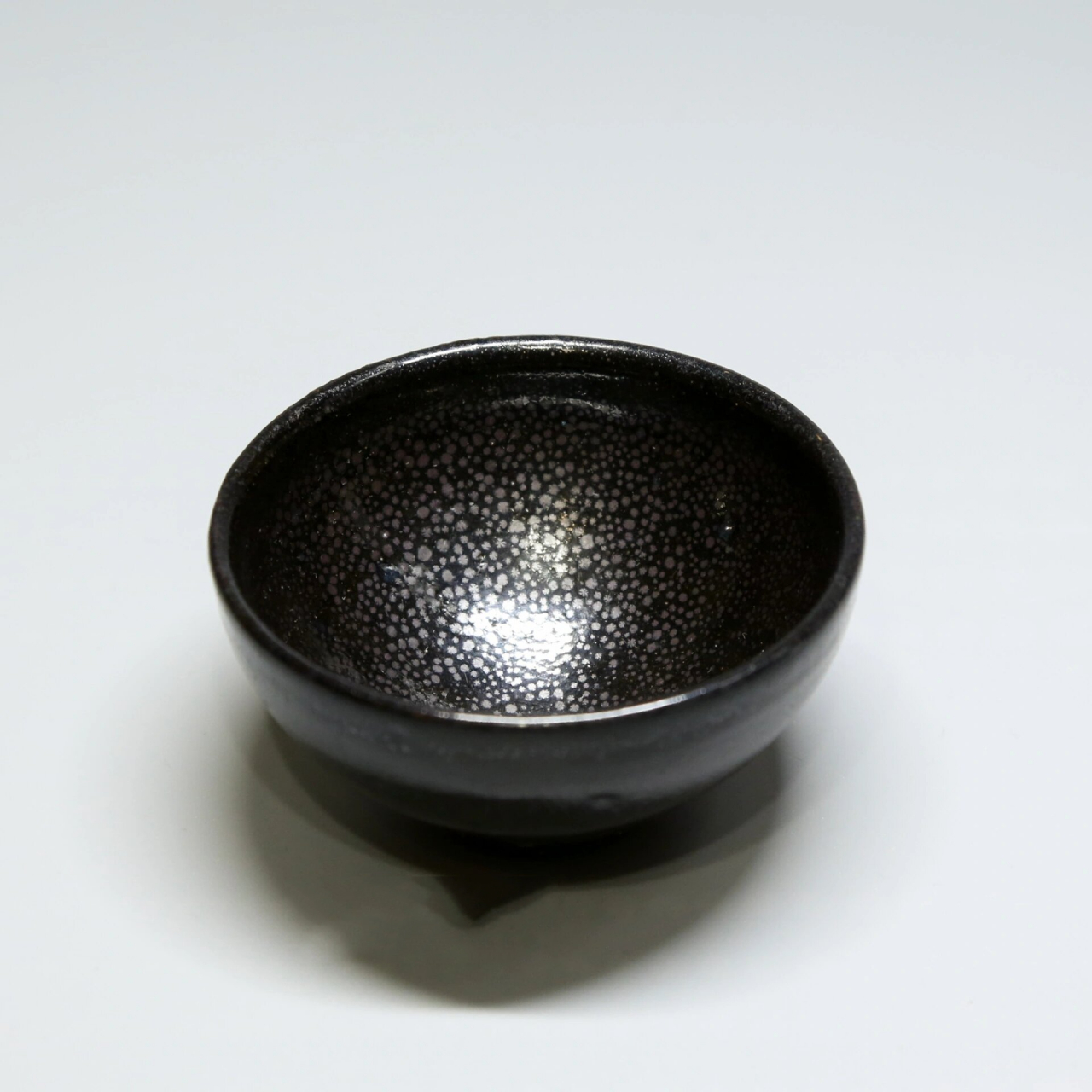 好物分享|金代的星空90 山西怀仁窑擅烧黑釉瓷,油滴盏是其中较为