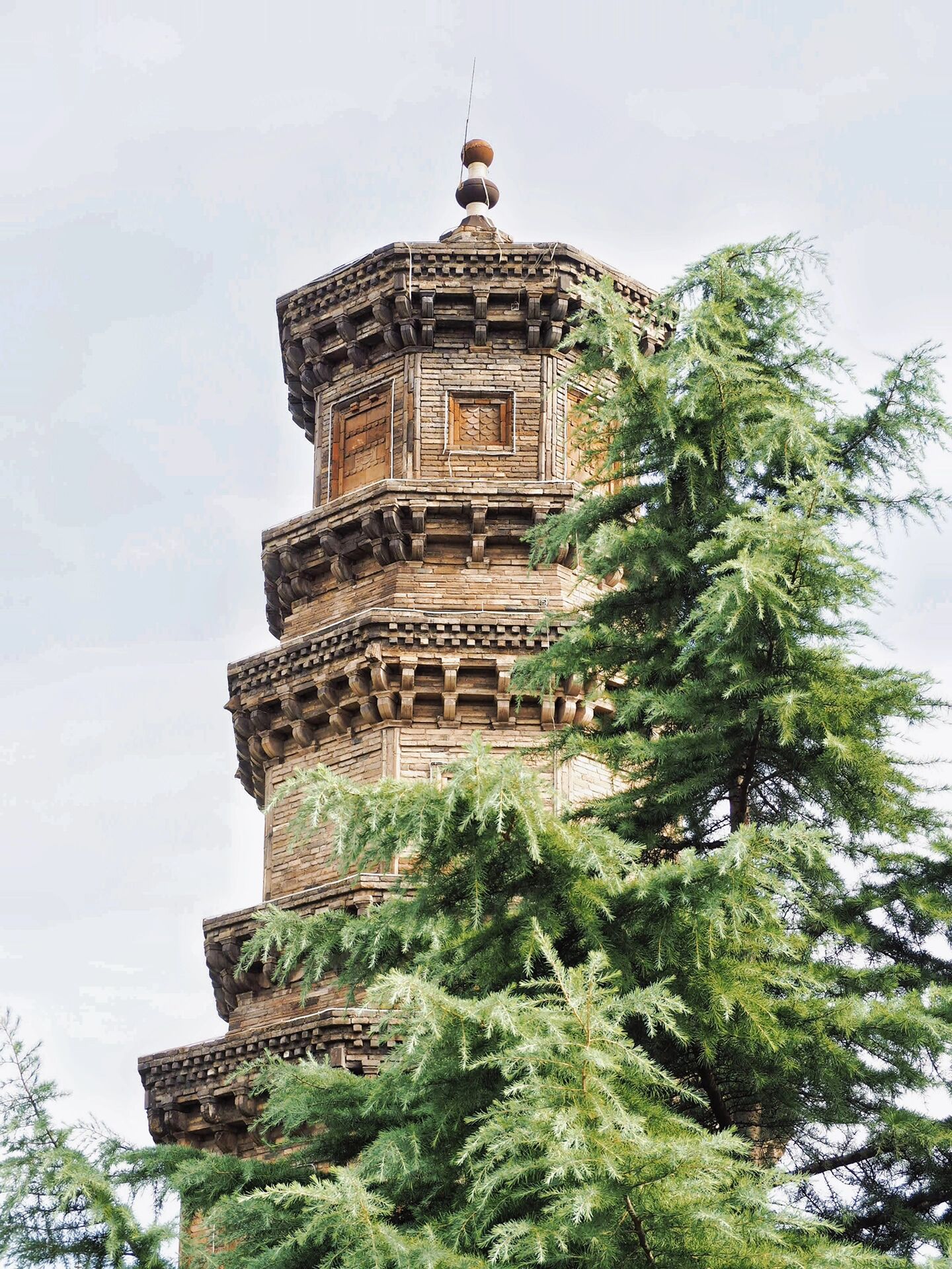 游记|山西省阳泉市平定北宋天宁寺双塔 天宁寺双塔,俗称雌雄塔,或曰