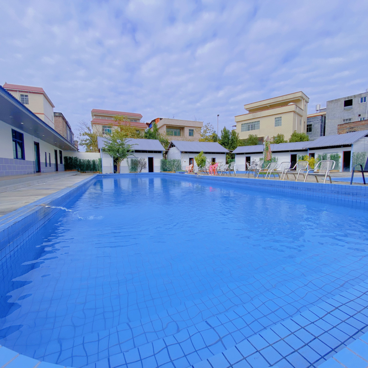 温泉7615 这次全家出行去了个我家公朋友介绍的小众温泉镇黄村