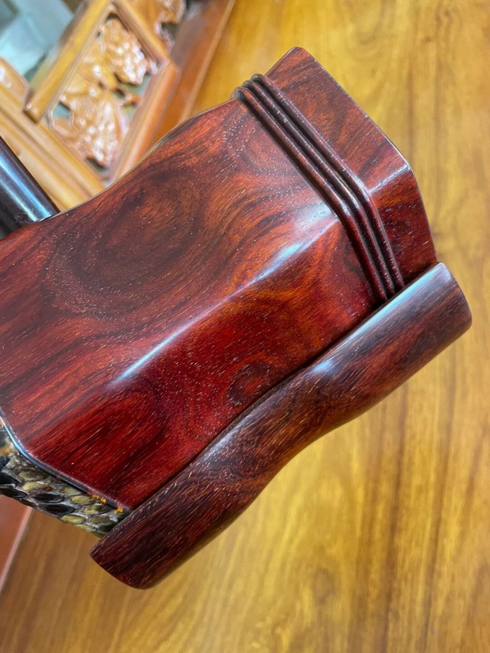 整筒,整托,整个弯头贴大片的印度小叶紫檀木老料二胡,收藏,演奏皆宜!