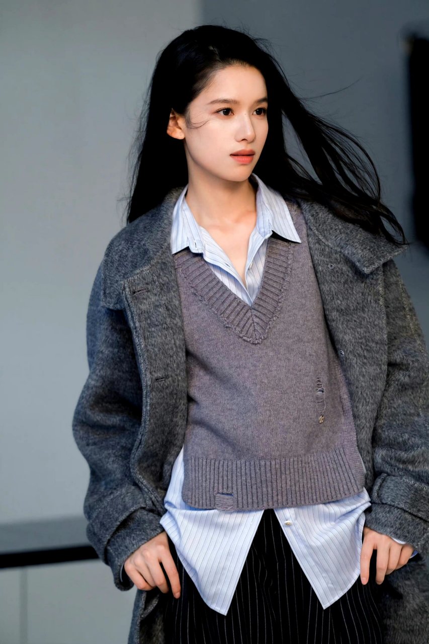 张婧仪壁纸 张婧仪照片是可以做壁纸的程度呀