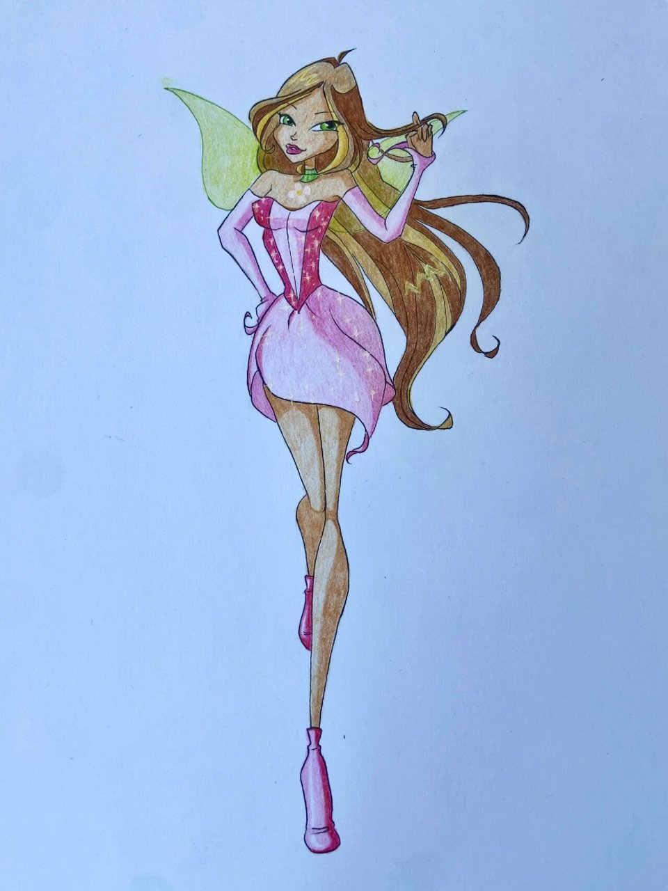 《魔法俏佳人》自然仙子芙罗拉 二十多年后重拾画笔,每天为宝贝画画