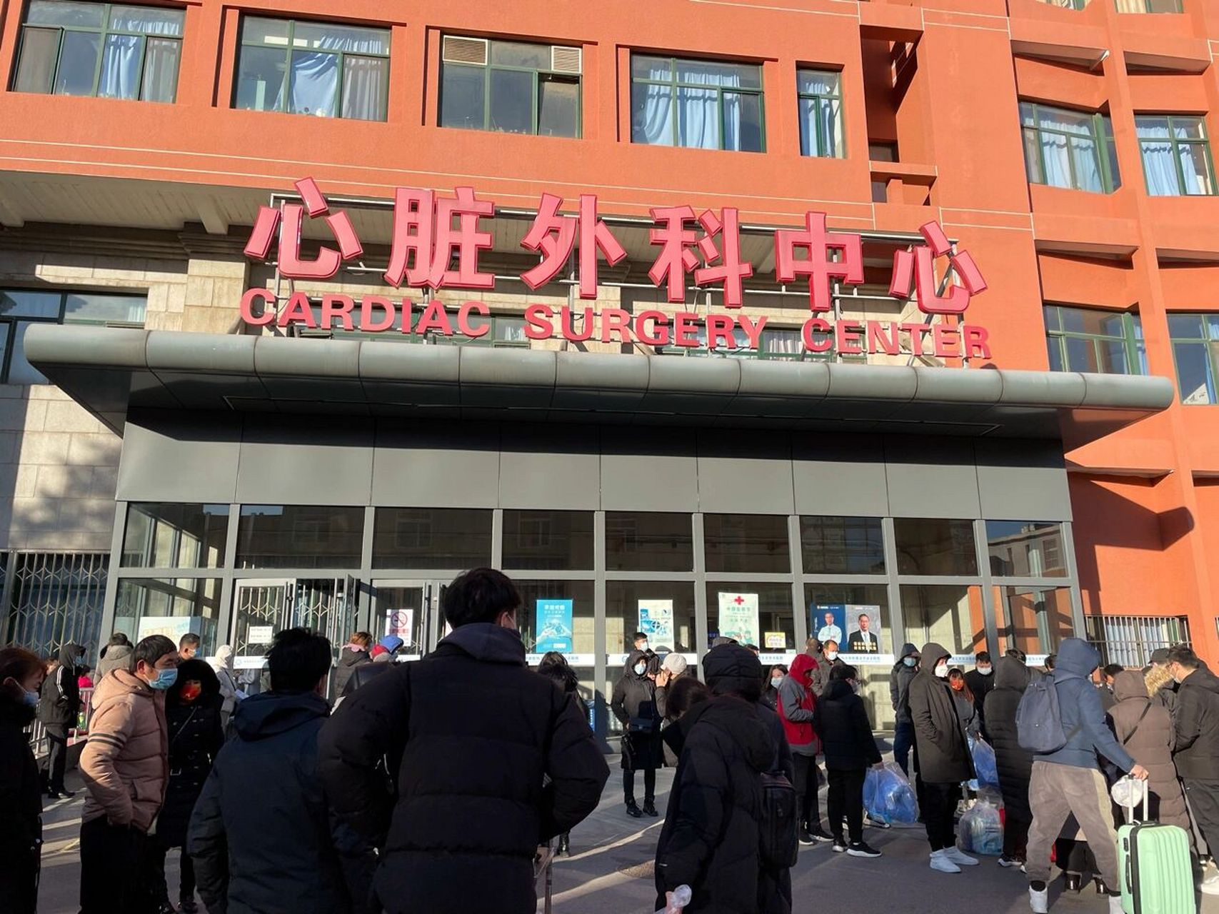 北京安贞医院、石景山区黄牛跑腿号贩子挂号，所有三甲医院都可办理的简单介绍
