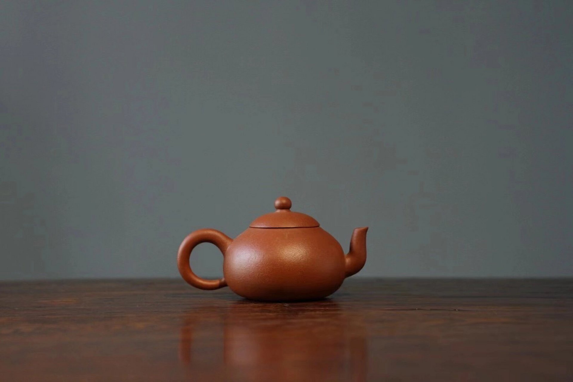 赵庄小红泥 台湾回流早期紫砂壶,80年代宜兴紫砂一厂出品,底款"孟臣"