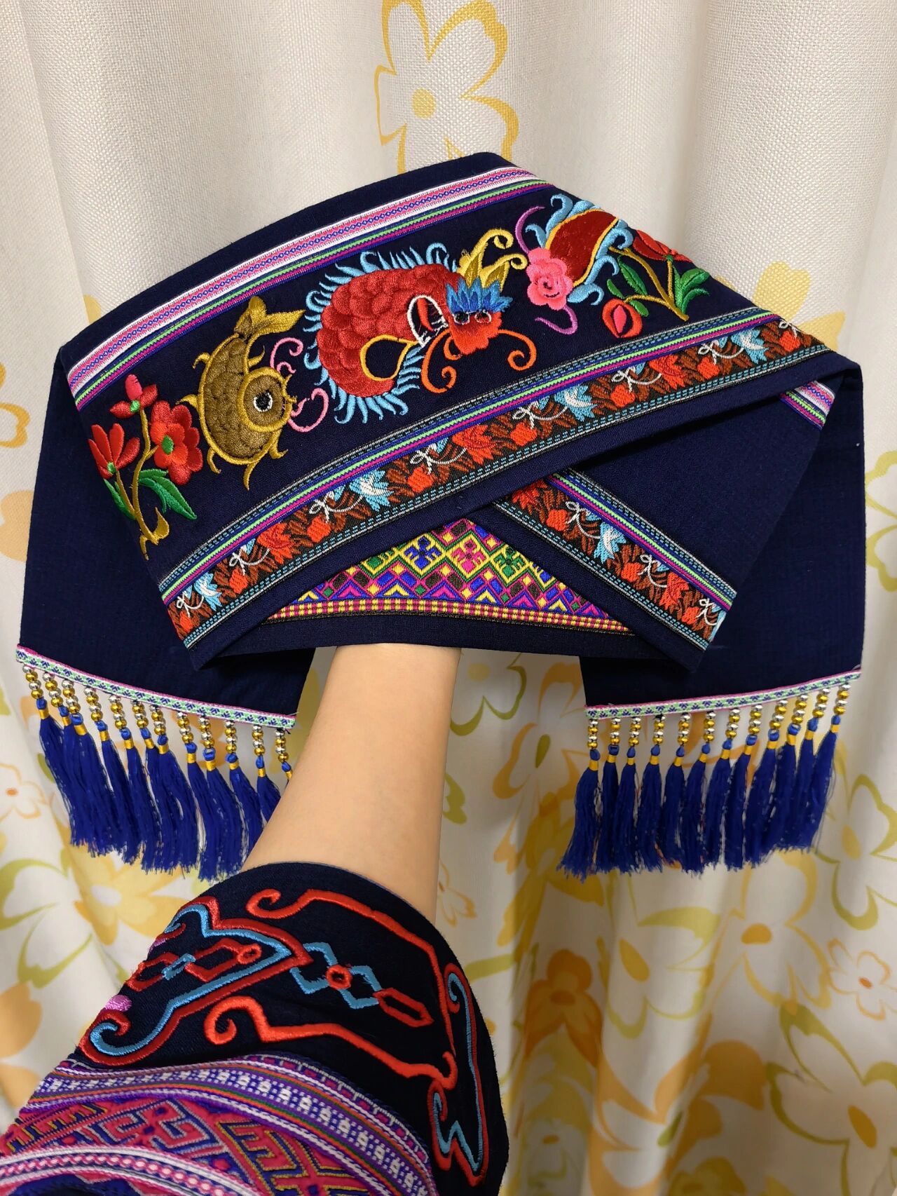 广西壮族服饰,重工刺绣真的很惊艳