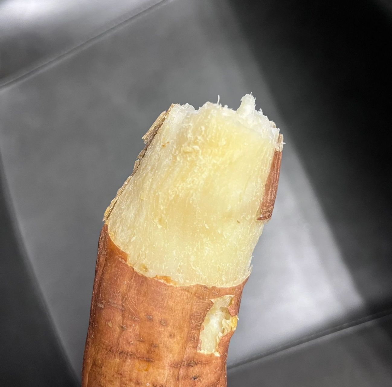 鉴定师——今天是哈密冰糖心 依旧是多多买的小果,发货地山东聊城