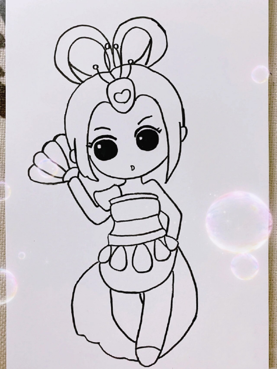 叶罗丽简单简笔画.